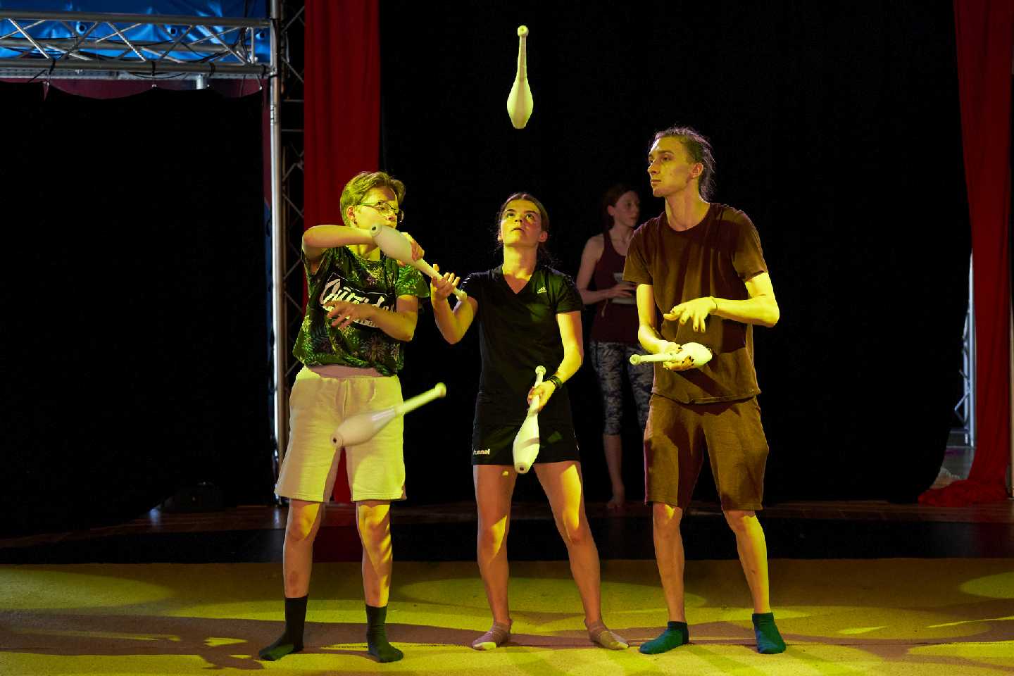 Circus hautnah: Handwerk und Circustraining im Herzen von Bremen