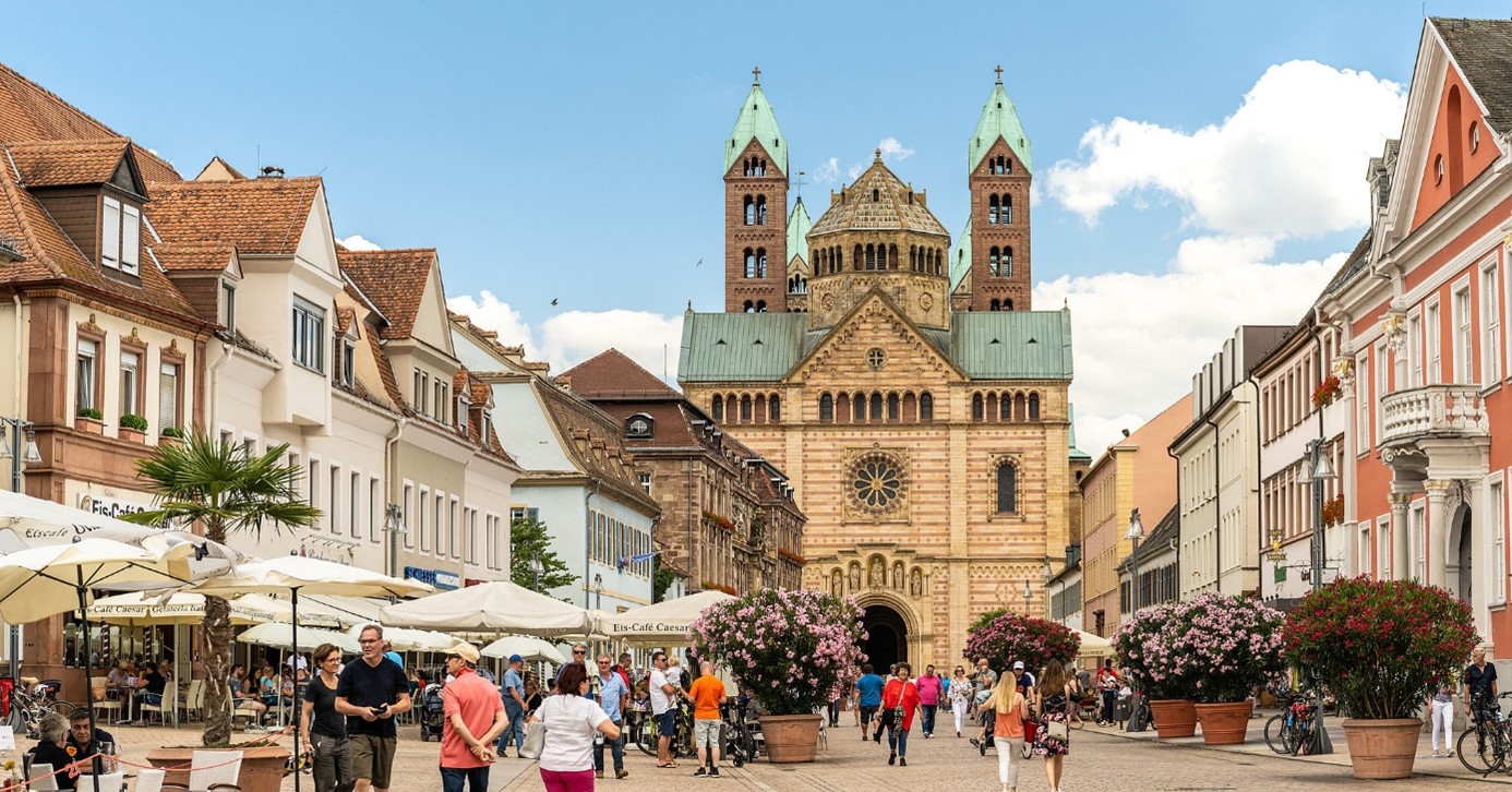 Help to restore a historical fortress museum, enjoy living in a lively community