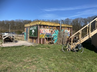 Wilde Wiese – Bauen, Spielen, Begegnen