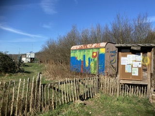 Wilde Wiese – Bauen, Spielen, Begegnen