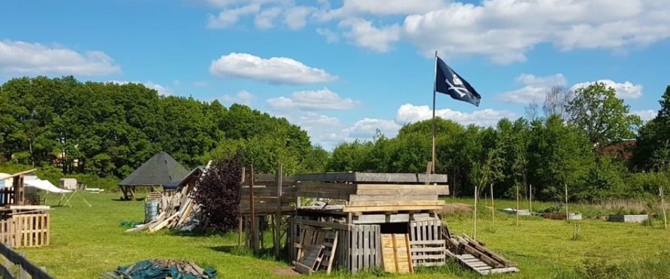 Wilde Wiese – Bauen, Spielen, Begegnen